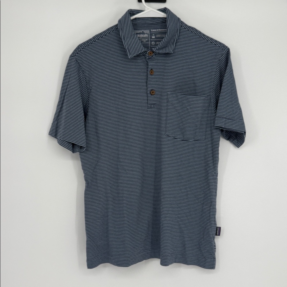 Patagonia Blue Gray Daily Polo with Classic wooden buttons Size XS